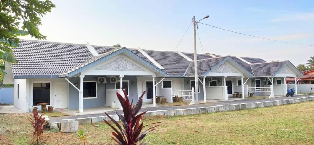 Oyo Homes 90679 Bahari Homes Malacca Extérieur photo